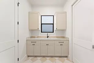 212 E 24th St, Houston, TX 77008 - Photo 34