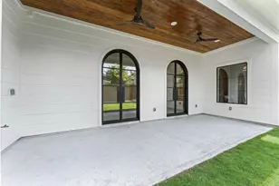 212 E 24th St, Houston, TX 77008 - Photo 44