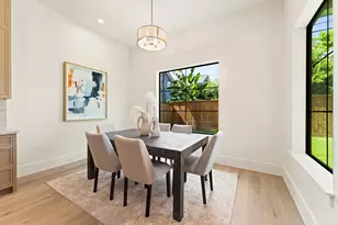212 E 24th St, Houston, TX 77008 - Photo 18