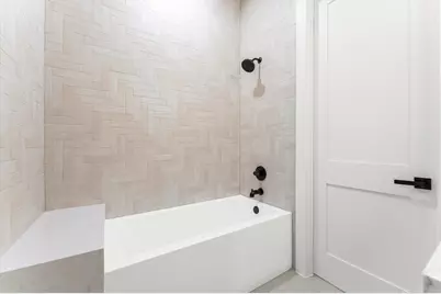 212 E 24th Street, Houston, TX 77008 - Photo 32