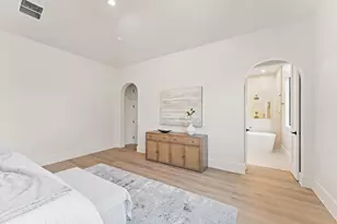 212 E 24th St, Houston, TX 77008 - Photo 14