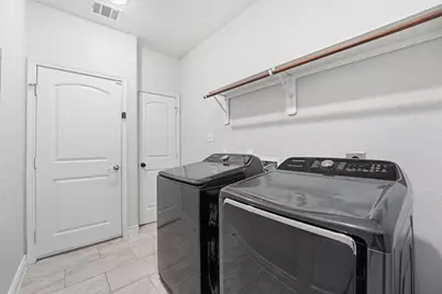 205 Kings Point Street, Conroe, TX 77356 - Photo 22