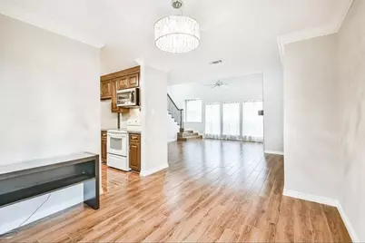 10327 Brickyard Court, Houston, TX 77041 - Photo 8
