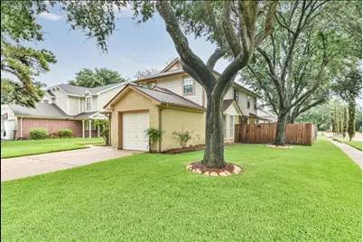 10327 Brickyard Court, Houston, TX 77041 - Photo 2