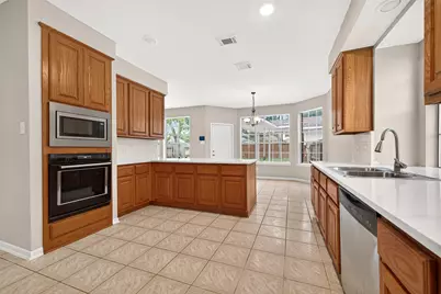 19102 Weeping Oak Court, Spring, TX 77388 - Photo 10
