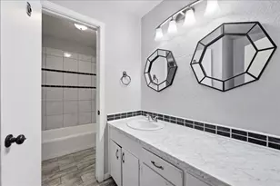 3890 Bristol Dr, Beaumont, TX 77707 - Photo 22
