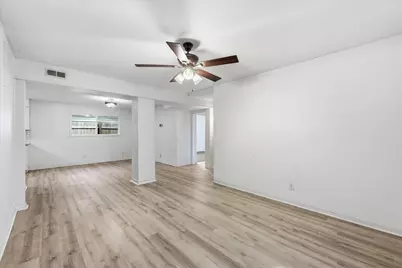 3890 Bristol Drive, Beaumont, TX 77707 - Photo 8