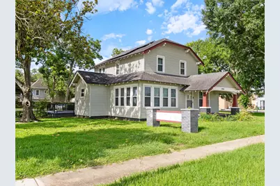 1320 7th Street, Bay City, TX 77414 - Photo 1