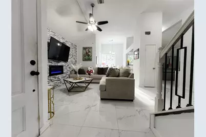 11549 Springshire Drive, Houston, TX 77066 - Photo 6