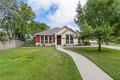 1519 Felder Street, Navasota, TX 77868 - Photo 1