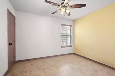 1519 Felder Street, Navasota, TX 77868 - Photo 24