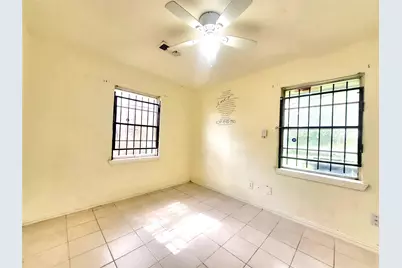 5514 S Acres Drive, Houston, TX 77048 - Photo 22