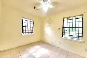 5514 S Acres Dr, Houston, TX 77048 - Photo 22