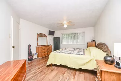 12726 Newberry Street, Sugar Land, TX 77478 - Photo 10