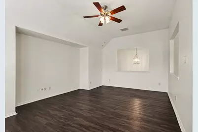 1323 Laura Hills Lane, Spring, TX 77386 - Photo 10