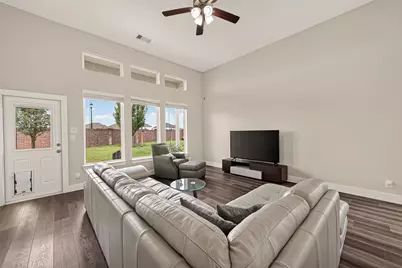 208 Dauphin Bay Court, Katy, TX 77493 - Photo 12