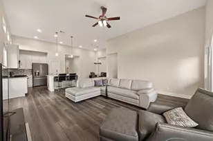 208 Dauphin Bay Ct, Katy, TX 77493 - Photo 8