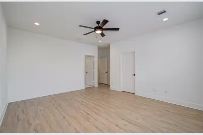 6420 Highland Pine Lane, Houston, TX 77091 - Photo 18