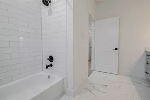 6420 Highland Pine Ln, Houston, TX 77091 - Photo 28