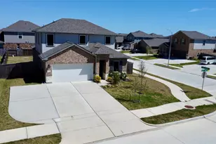 8606 Lake Groove Ln, Baytown, TX 77523 - Photo 1