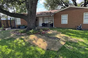 6944 Burgess St, Houston, TX 77021 - Photo 4
