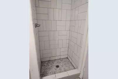 527 W 6th Street, Freeport, TX 77541 - Photo 16