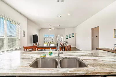 8302 Tourmaline Way, Texas City, TX 77591 - Photo 14