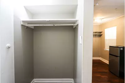 4615 University Oaks 1/2, Houston, TX 77004 - Photo 4