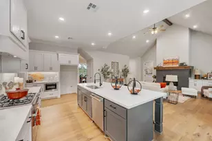 5529 Woodland Park Dr, College Station, TX 77845 - Photo 10