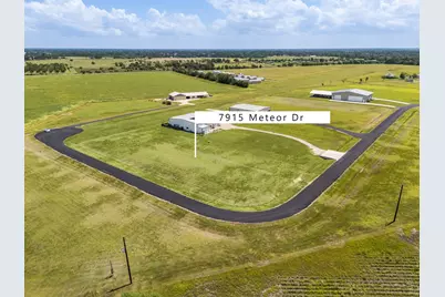 7915 Meteor Drive, Sealy, TX 77474 - Photo 1