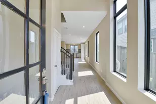 1439 Northwood Blf Ln, Pinehurst, TX 77362 - Photo 4