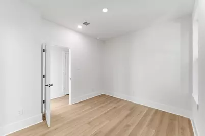 5304 Teodoro Lane, Houston, TX 77091 - Photo 18