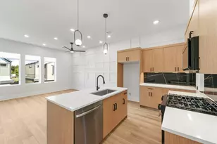 5304 Teodoro Ln, Houston, TX 77091 - Photo 10