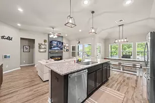 13258 Ridgeview, Willis, TX 77318 - Photo 6