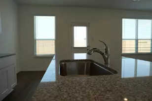 809 Stoney Pt Ln, Dayton, TX 77535 - Photo 4