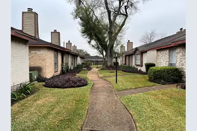 7955 W Airport Boulevard, Houston, TX 77071 - Photo 2