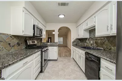 7955 W Airport Boulevard, Houston, TX 77071 - Photo 10