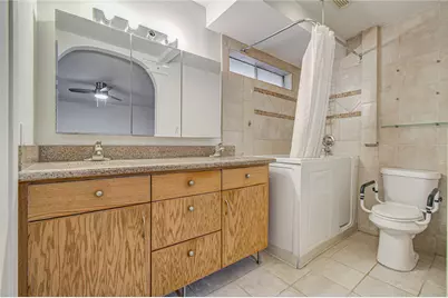 7955 W Airport Boulevard, Houston, TX 77071 - Photo 12