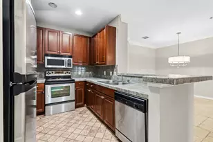 2400 McCue Rd, Houston, TX 77056 - Photo 18