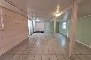 6717 Fairway Dr, Galveston, TX 77551 - Photo 12