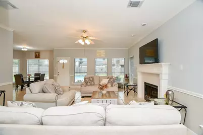 3151 Mossy Elm Court, Houston, TX 77059 - Photo 10