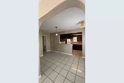 2340 Cumberland Street, Houston, TX 77023 - Photo 8