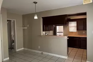 2340 Cumberland St, Houston, TX 77023 - Photo 8