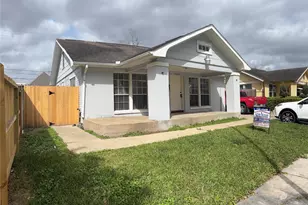 2340 Cumberland St, Houston, TX 77023 - Photo 2