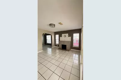 2340 Cumberland Street, Houston, TX 77023 - Photo 4