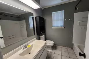 6118 Linnhaven Dr, Houston, TX 77072 - Photo 6