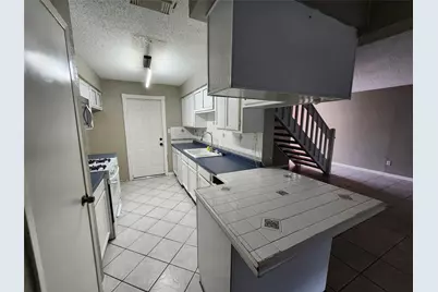 6118 Linnhaven Drive, Houston, TX 77072 - Photo 8