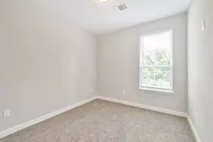 7524 E Maxroy St, Houston, TX 77088 - Photo 24