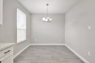 7524 E Maxroy St, Houston, TX 77088 - Photo 14