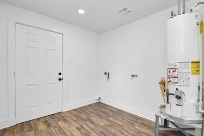 8221 Hezekiah Lane, Houston, TX 77088 - Photo 16